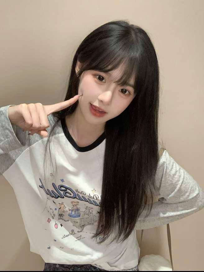 【官方强烈推荐】同城优质兼职学妹嫩模无定金做完付款可内射不满意可报销开房费