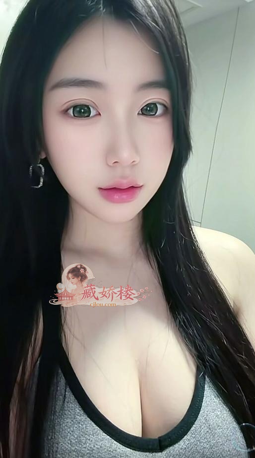 粉嫩女孩体验感就是爽