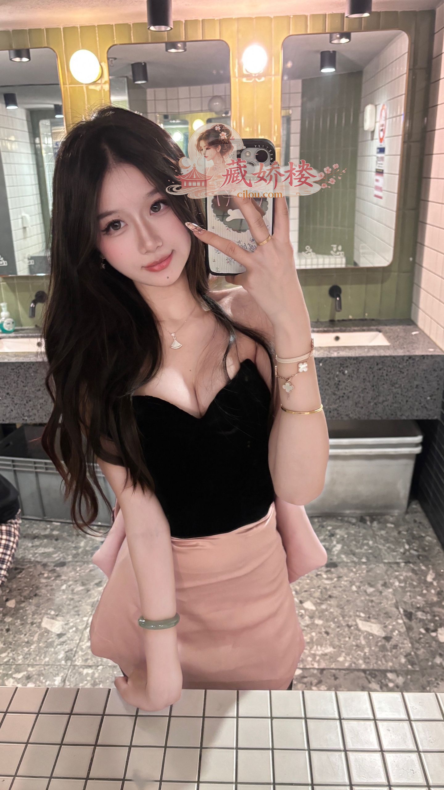 大C乳能玩69式的乖妹妹